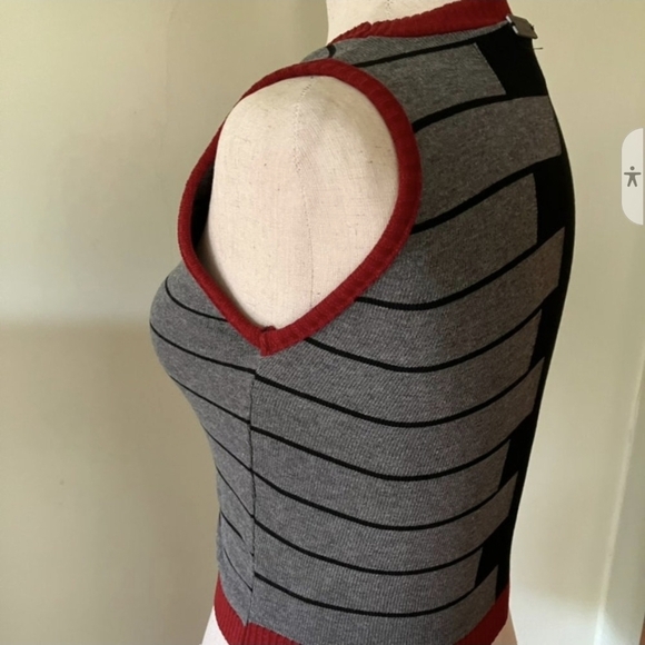 Black and Gray Crop Top - Picture 2 of 9